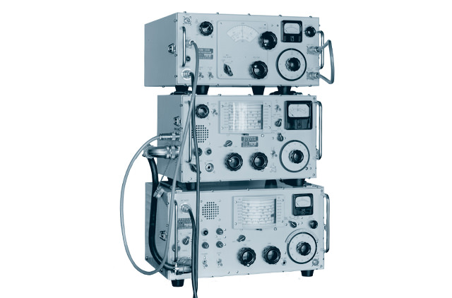 超短波電界強度測定器 ARM5705
