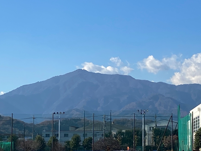 厚木地区からみた大山