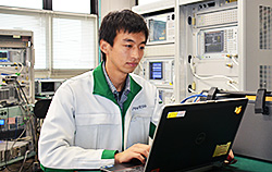 Hiroyuki-H02.jpg