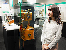 アンリツギャラリーで歴史を学ぶ