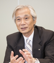 人事総務部長 武内 一郎