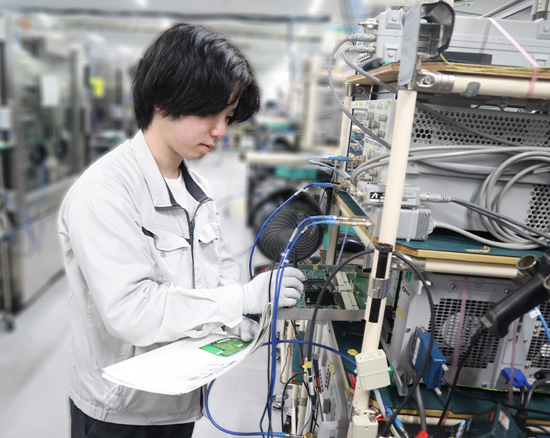 入社5年目 製造 仕事中の様子