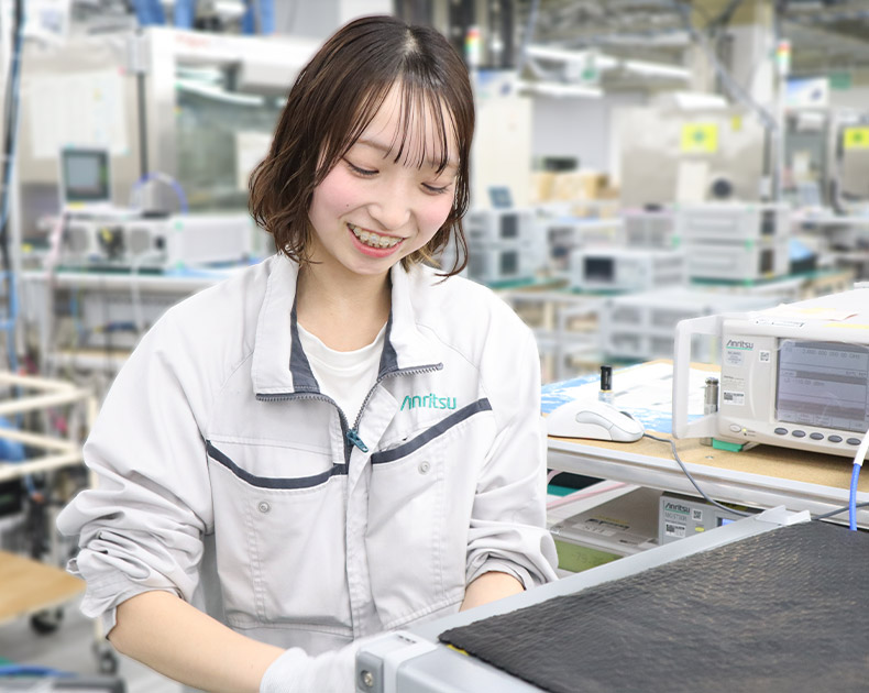 入社4年目 製造 仕事中の様子
